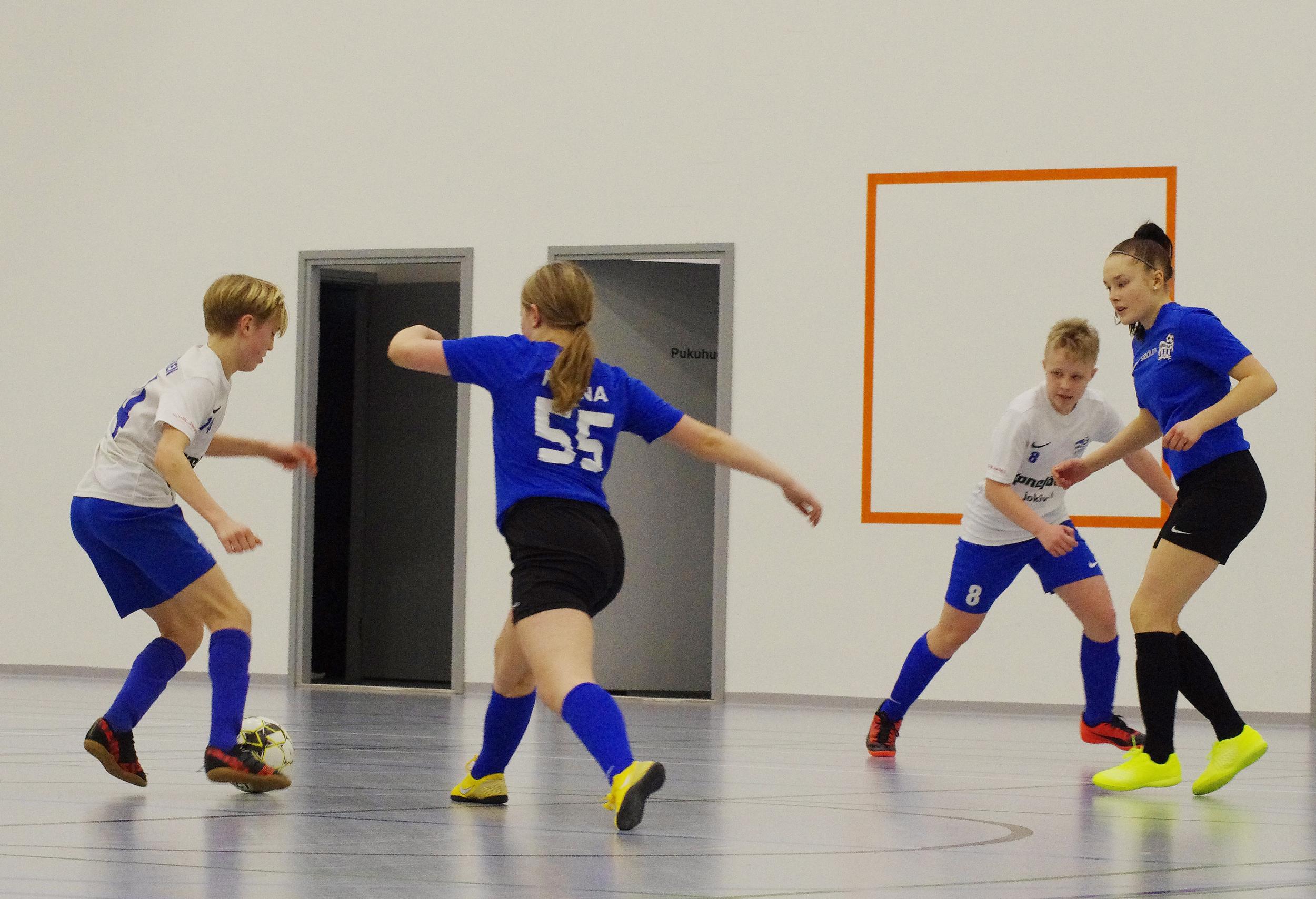 futsal-kausi-loppusuoralla-t15-matkaa-viikonloppuna-sm